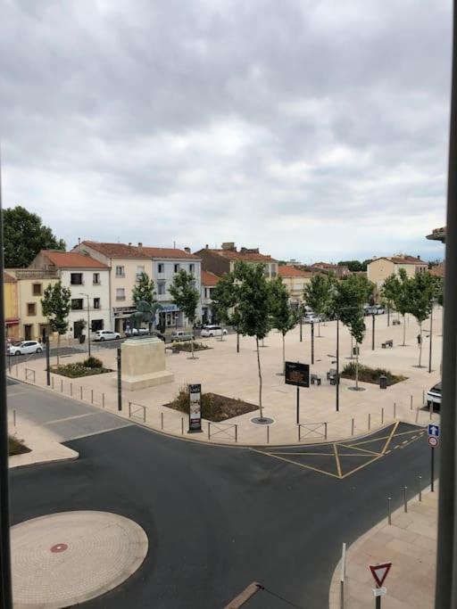 Appartement Spacieux Centre Ville Rivesaltes Exterior photo